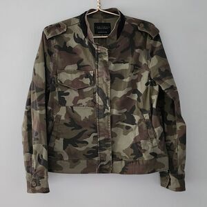 Sanctuary Camo Jacket Women's Medium Green Tailored Cropped Military Moto